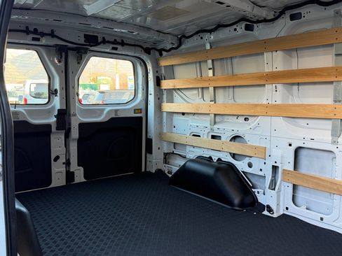 Used 2024 Ford Transit 250 Low Roof w/ Exterior Upgrade Package image 37