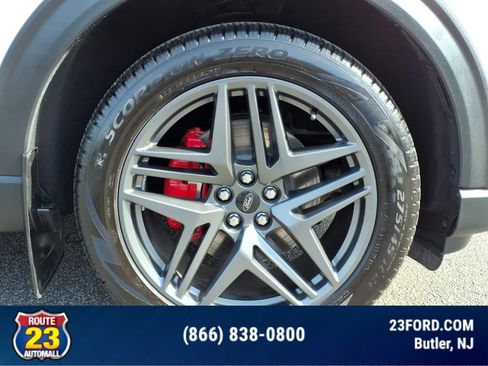 Certified 2025 Ford Explorer ST-Line w/ Premium Package AWD/4WD image 10