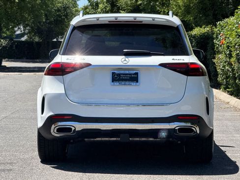 New 2026 Mercedes-Benz GLE 350 4MATIC image 4