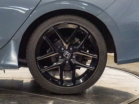 Used 2024 Honda Civic Sport image 10