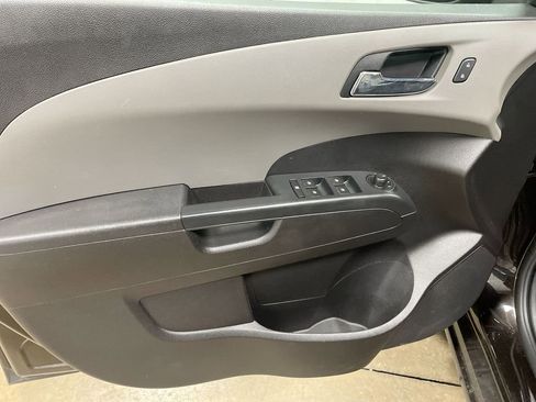 Certified 2015 Chevrolet Sonic LT w/ Wheels and Fog Lamp Package image 18