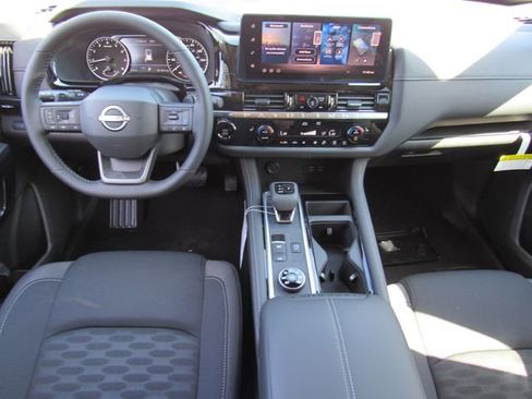 New 2026 Nissan Pathfinder SV AWD/4WD image 12