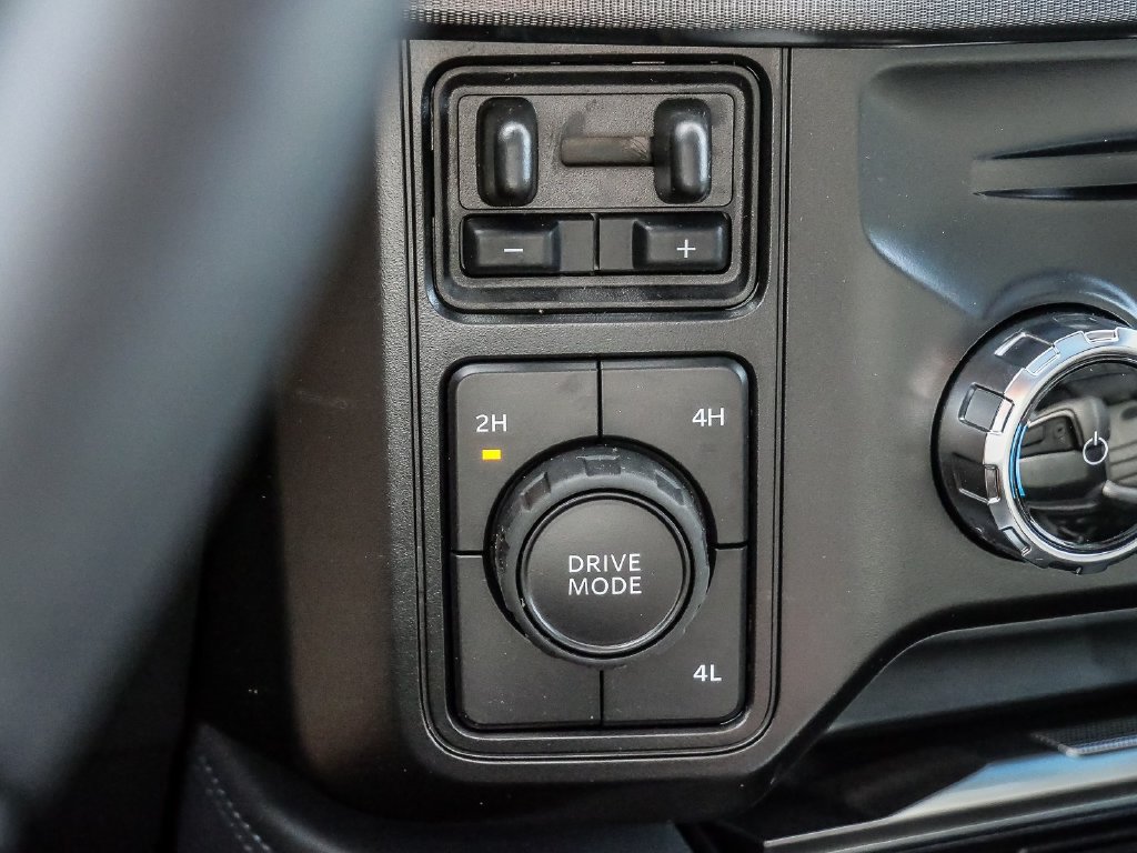 Used 2026 Ford F450 Platinum AWD/4WD image 40