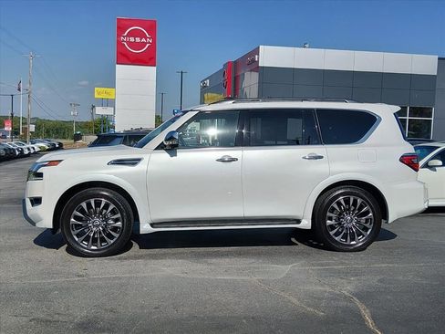 Certified 2024 Nissan Armada Platinum w/ Cargo Package RWD image 6