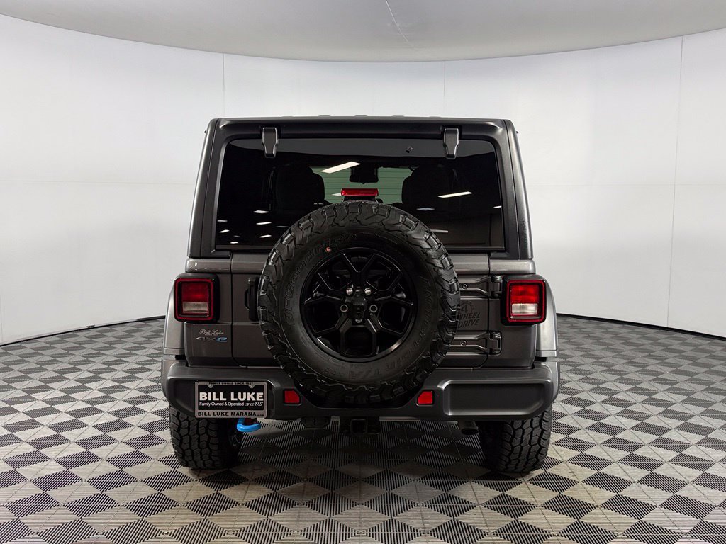 Used 2024 Jeep Wrangler Unlimited AWD/4WD image 8