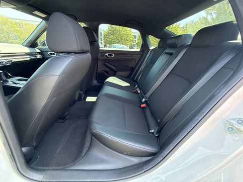 Used 2025 Honda Civic Sport image 22