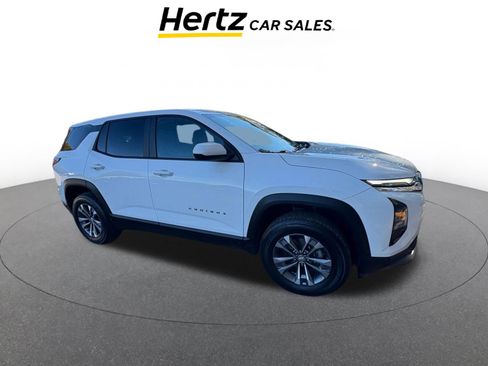 Used 2025 Chevrolet Equinox LT image 1