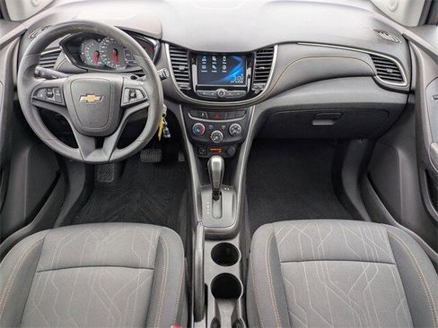 Used 2017 Chevrolet Trax LT image 14