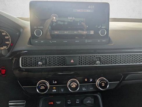 Used 2025 Honda Civic Sport image 14