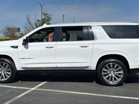 Used 2023 GMC Yukon XL Denali w/ LPO, Floor Liner Package image 4