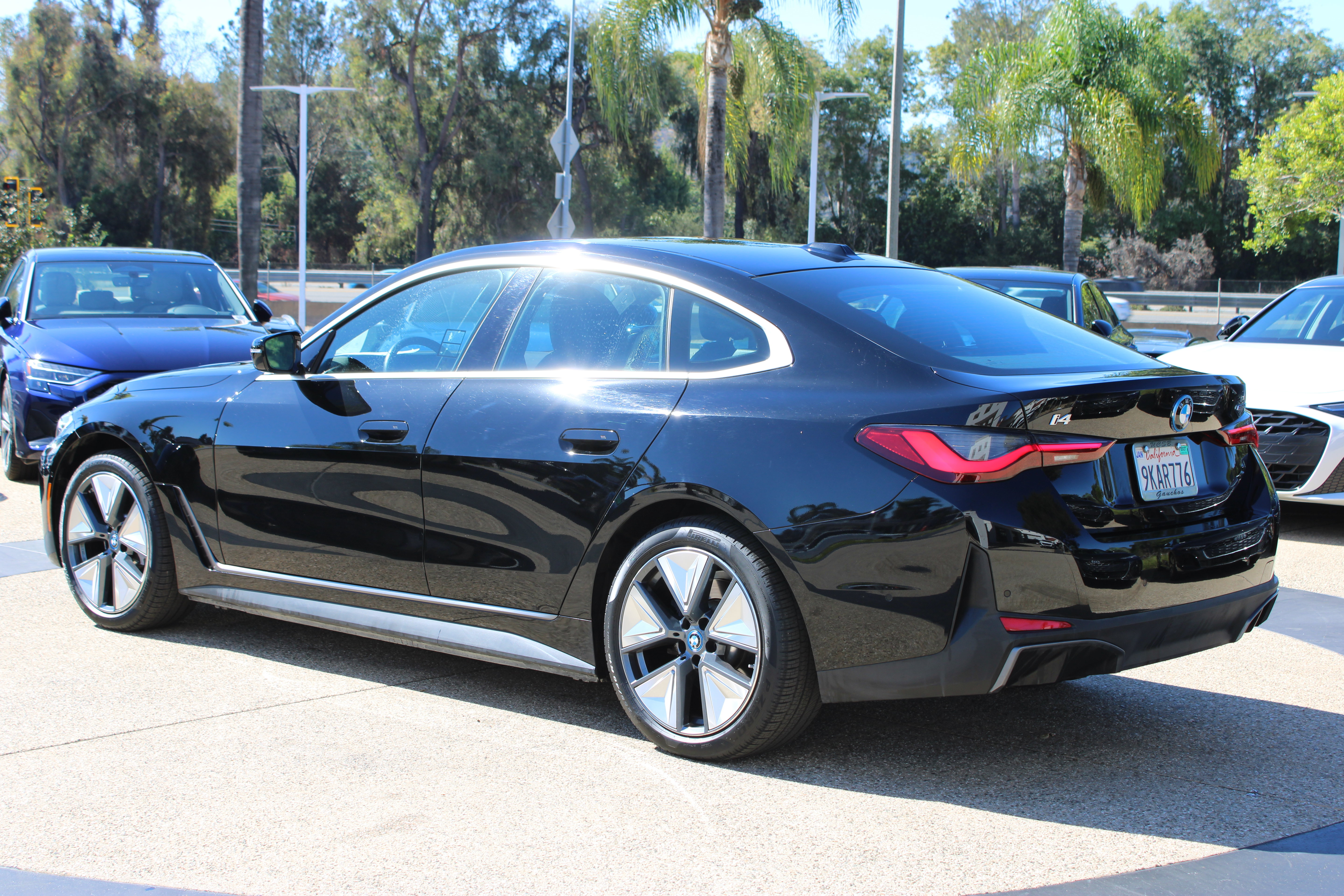 Used 2024 BMW i4 eDrive35 w/ Convenience Package RWD image 3