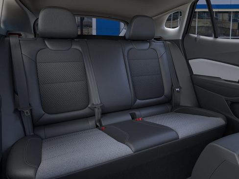 New 2026 Chevrolet Trax LT image 17
