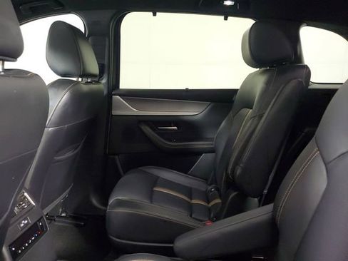 Certified 2024 MAZDA CX-90 Plug-In Hybrid w/ Premium Plus image 12