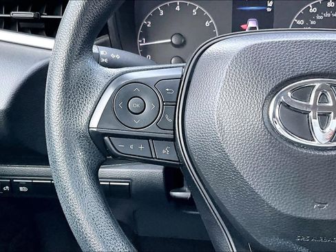 Used 2024 Toyota Corolla LE image 22