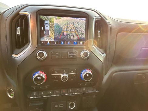 Used 2021 GMC Sierra 3500 Denali w/ Denali Ultimate Package image 16