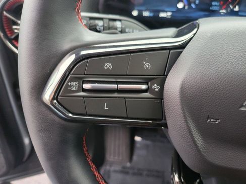 Used 2025 Chevrolet Equinox RS w/ Safety and Technology Package image 25