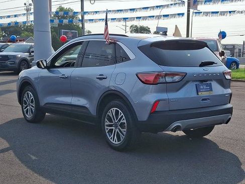 Certified 2022 Ford Escape SEL w/ Technology Package AWD/4WD image 4