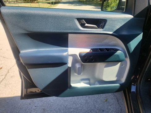 Used 2022 Ford Maverick XLT image 16