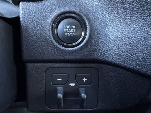 Certified 2025 Toyota Tundra SR5 image 28