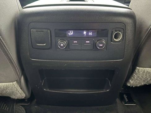 Used 2017 Chevrolet Tahoe LT image 27