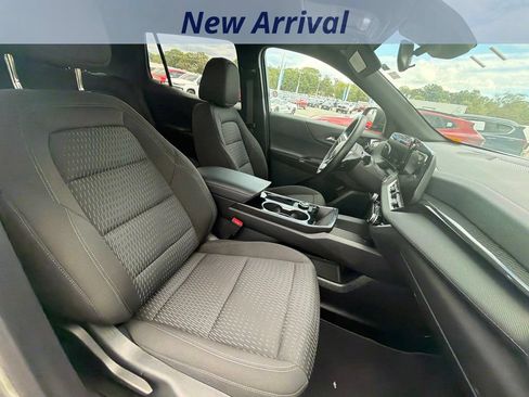 Used 2026 Chevrolet Equinox LT AWD/4WD image 4