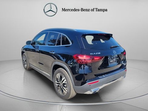 Certified 2025 Mercedes-Benz GLA 250 image 2