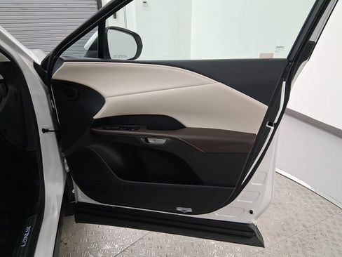 Used 2024 Lexus RX 350 Premium Plus w/ Convenience Package image 30