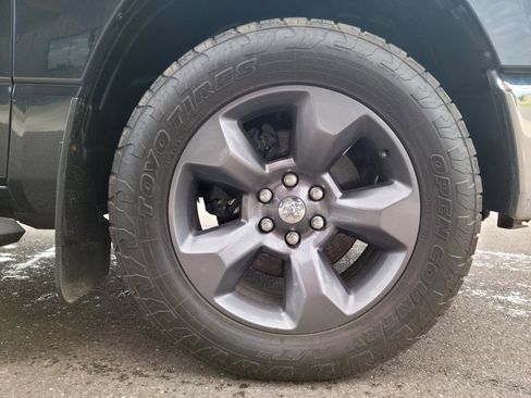Used 2020 RAM 1500 Big Horn AWD/4WD image 15