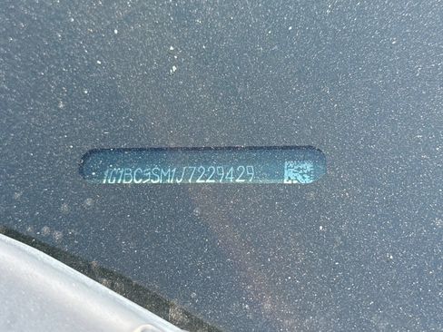 Used 2018 Chevrolet Cruze LS FWD image 3