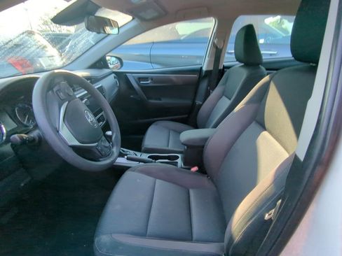 Used 2019 Toyota Corolla LE FWD image 6
