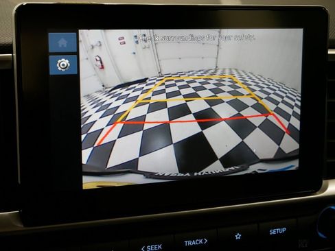 New 2025 Hyundai Venue SEL image 20