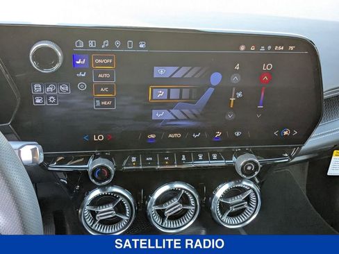 New 2025 Chevrolet Blazer EV LT w/ Midnight/Sport Edition AWD/4WD image 23