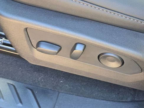 New 2026 GMC Canyon Elevation w/ Convenience Package image 23