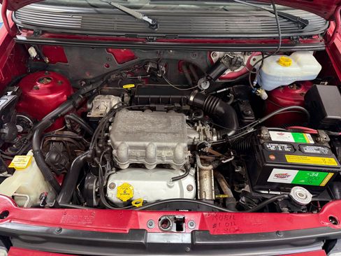 Used 1995 Dodge Caravan Minivan image 37