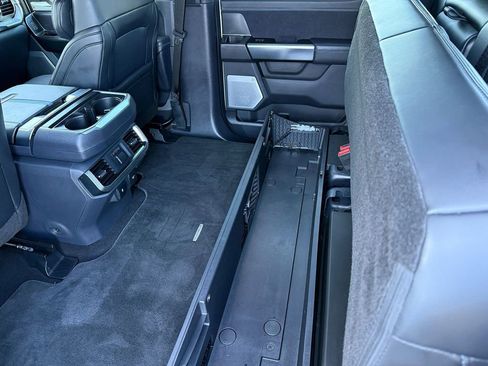 Used 2024 Ford F150 Platinum w/ FX4 Off-Road Package image 16