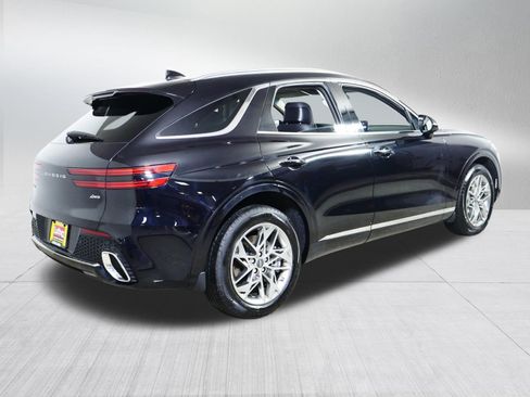 Certified 2025 Genesis GV70 2.5T AWD/4WD image 7
