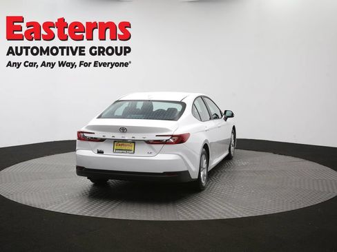 Used 2025 Toyota Camry LE FWD image 38