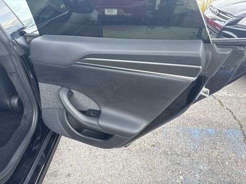 Used 2021 Tesla Model S Plaid image 21