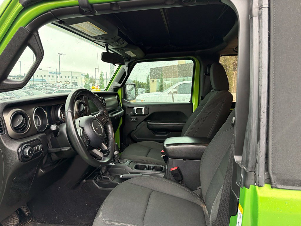 Used 2019 Jeep Wrangler Sport AWD/4WD image 10