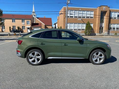 Used 2021 Audi Q5 Prestige w/ Prestige Package image 4