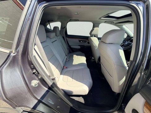 Used 2019 Honda CR-V Touring image 25