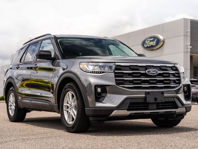 New 2026 Ford Explorer Active w/ Active Comfort Package