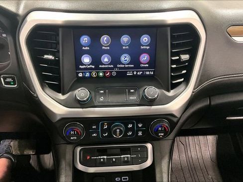 Used 2022 GMC Acadia SLE w/ GMC Pro Grade Package image 15