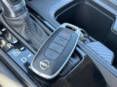 Used 2025 Nissan Sentra S FWD image 17