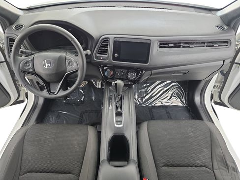 Used 2020 Honda HR-V Sport image 9