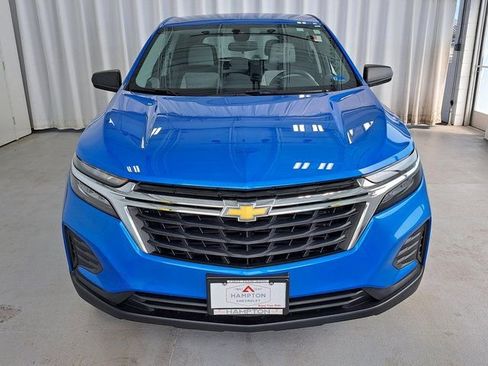 Used 2024 Chevrolet Equinox LS w/ LS Convenience Package FWD image 4