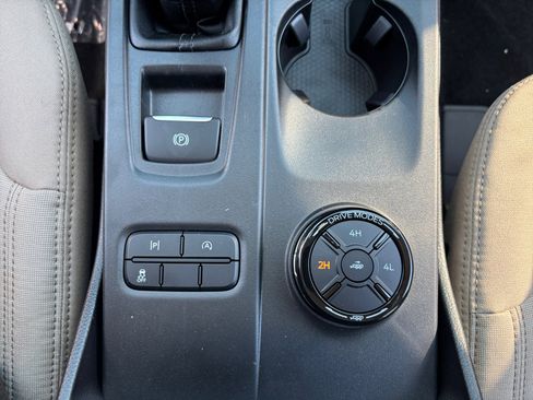 New 2025 Ford Ranger XLT image 30