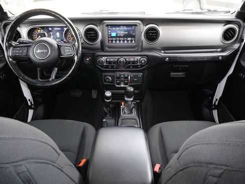Used 2021 Jeep Wrangler Unlimited Sport AWD/4WD image 22