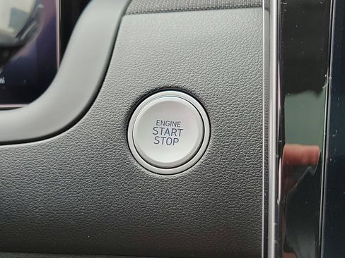 New 2024 Hyundai Tucson Limited image 19