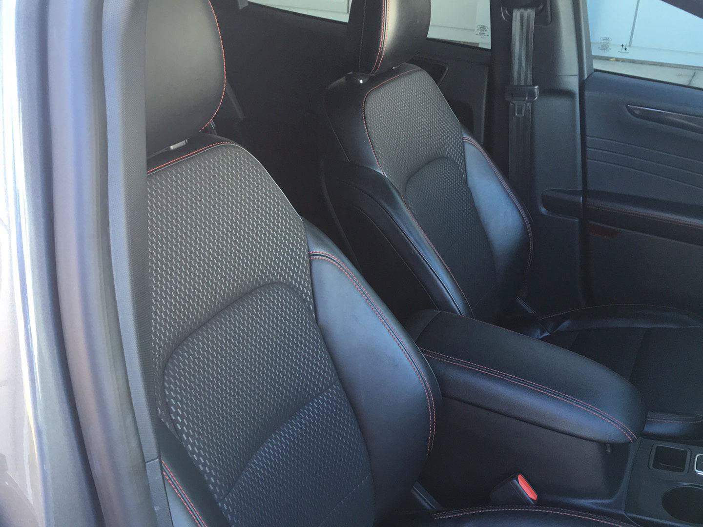 Used 2024 Ford Escape ST-Line w/ Tech Pack #1 AWD/4WD image 36